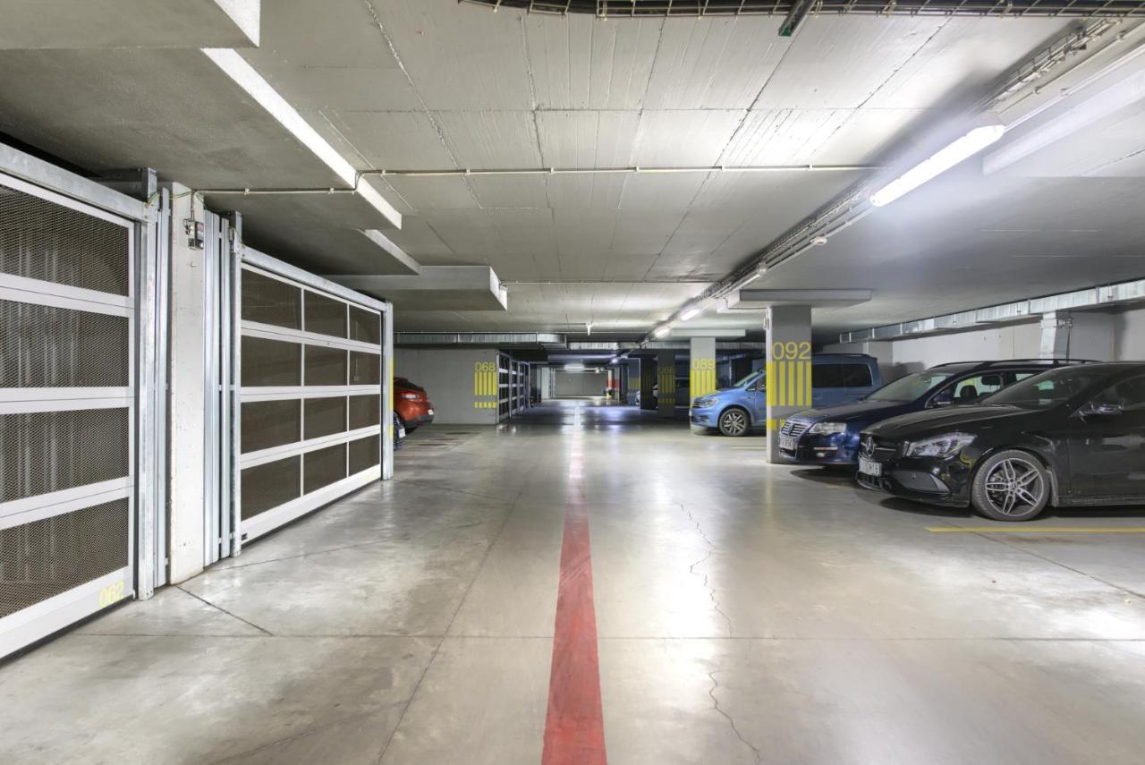 City Center Apartament Parking By Impero Poznan Exterior photo